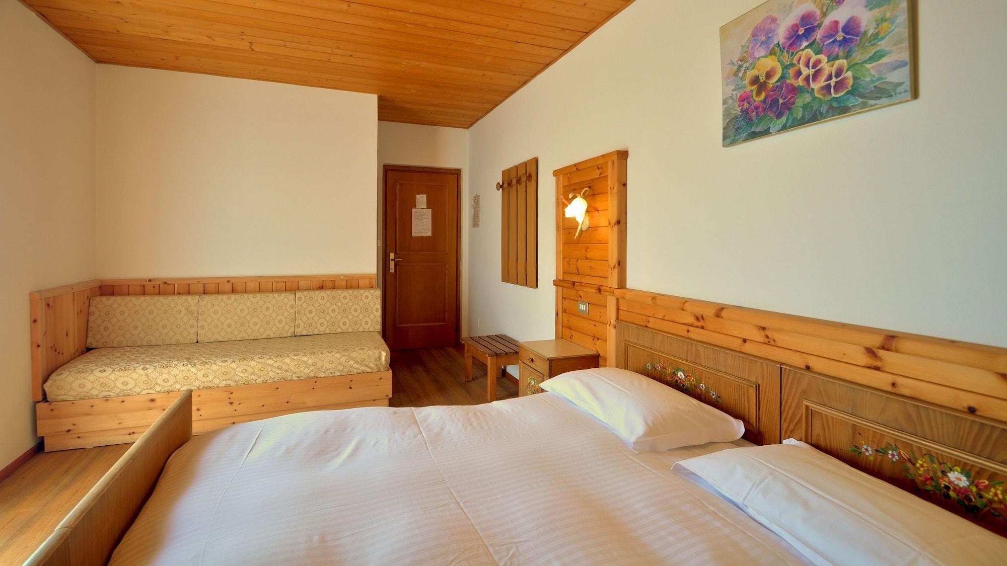 Hotel Garni Edy Daiano Buitenkant foto